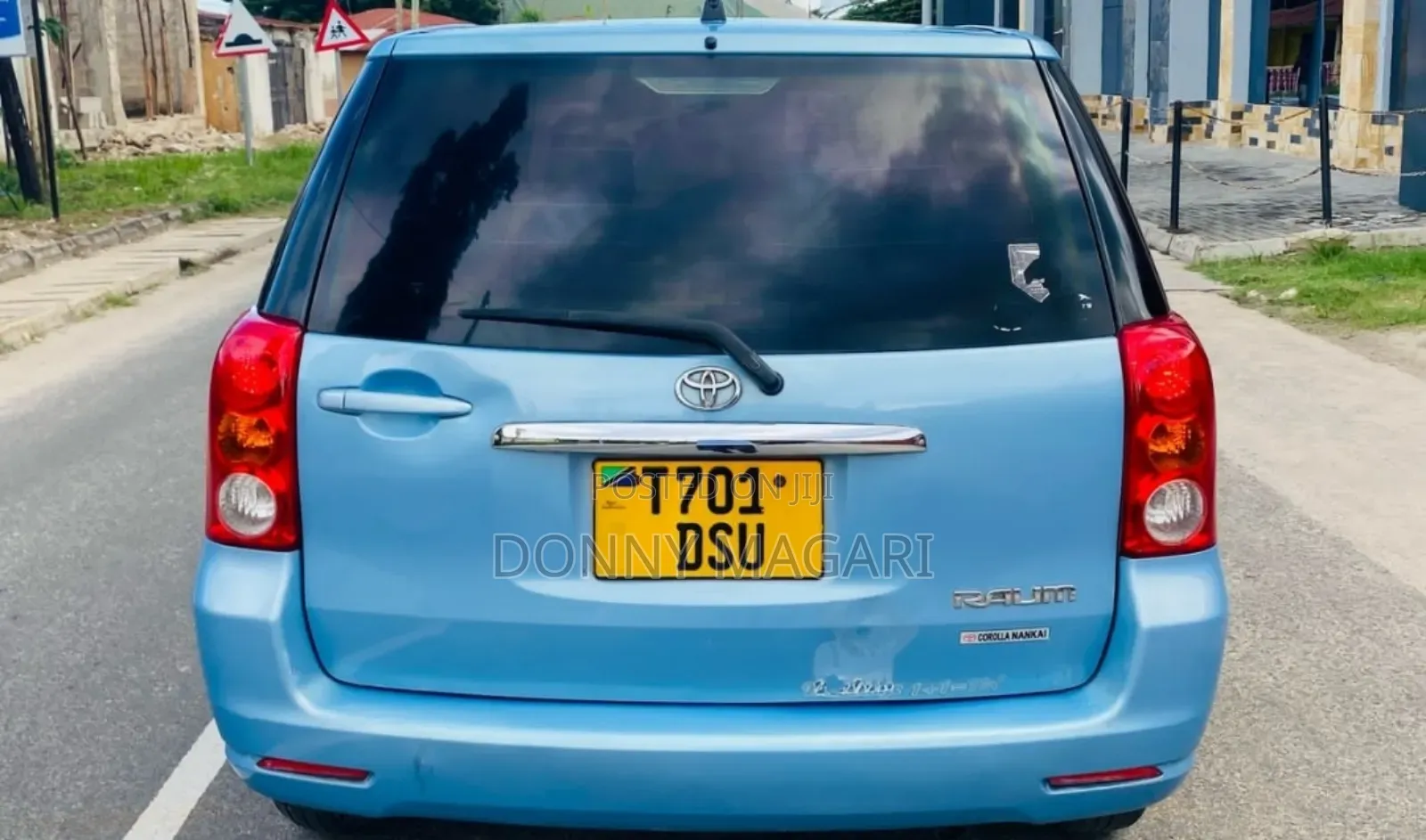 Toyota Raum 2004 Blue