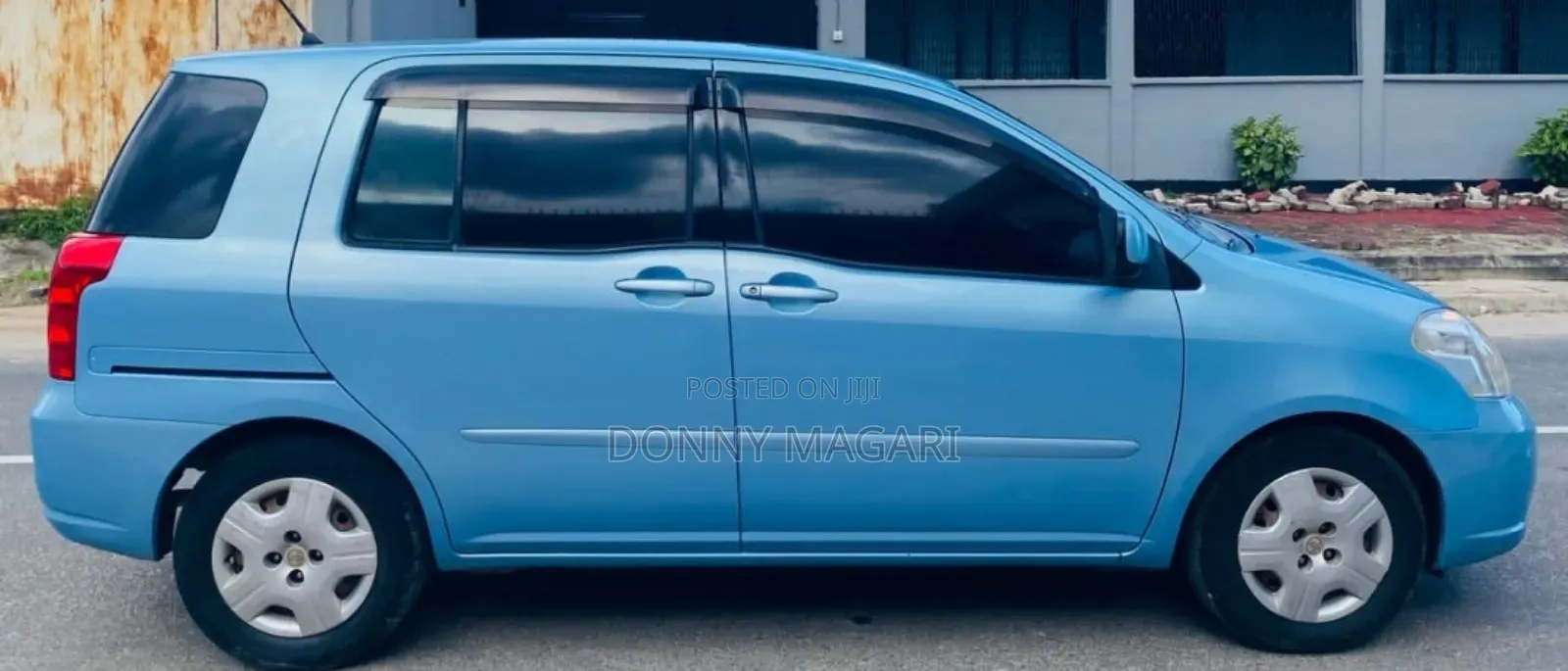 Toyota Raum 2004 Blue