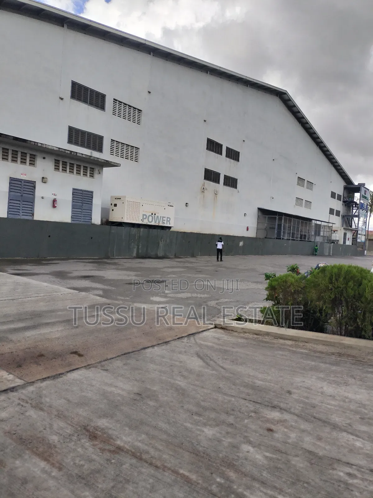 Grade I Warehouse for Rent at Tabata Matumbi SQM 650 750