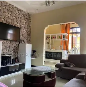 3bdrm House in Tabata for sale