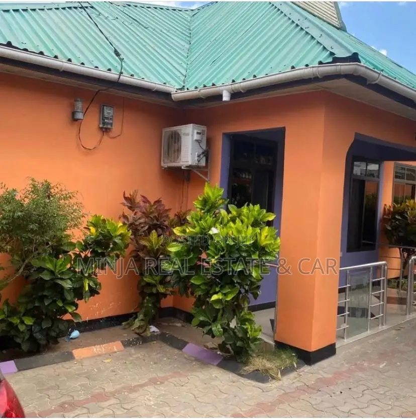 3bdrm House in Tabata for sale