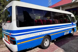 Toyota Coaster 2005 White