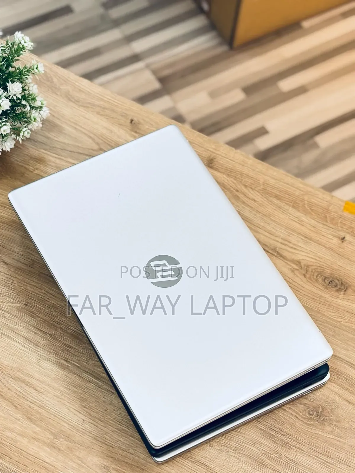 New Laptop HP 17-3000 16GB AMD SSD 256GB