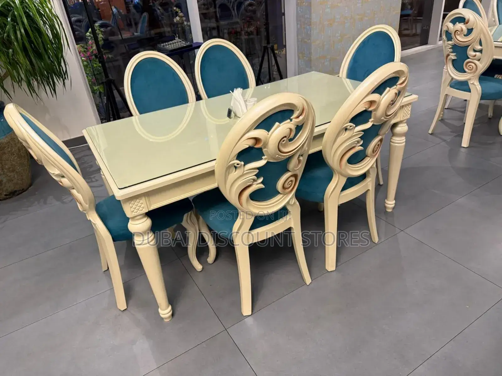 Dinner Set