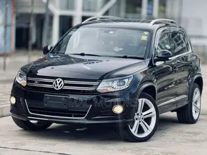Volkswagen Tiguan 2012 Black