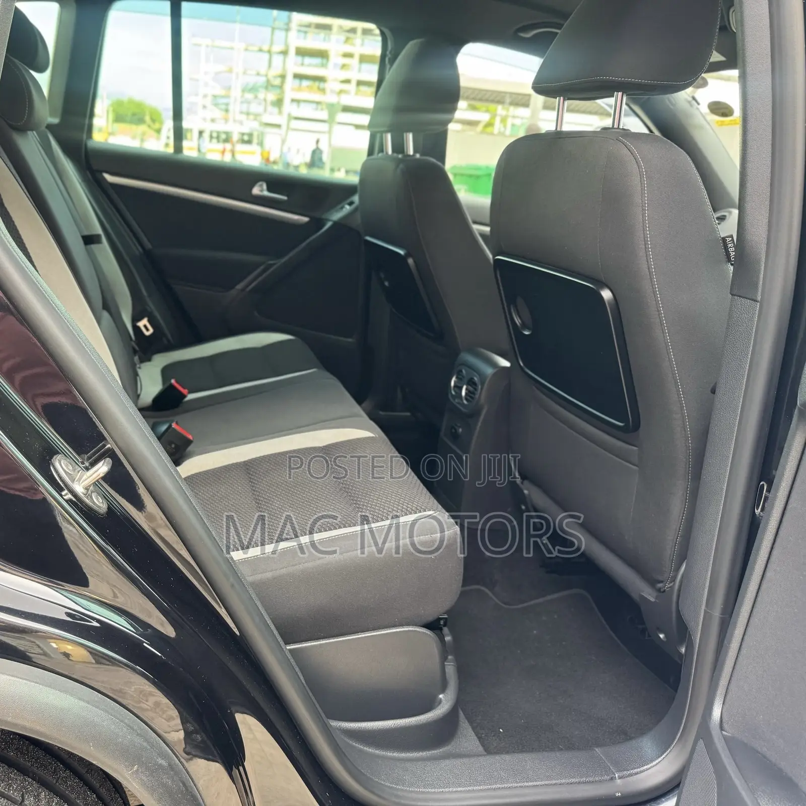 Volkswagen Tiguan 2012 Black