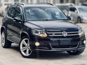 Volkswagen Tiguan 2012 Black