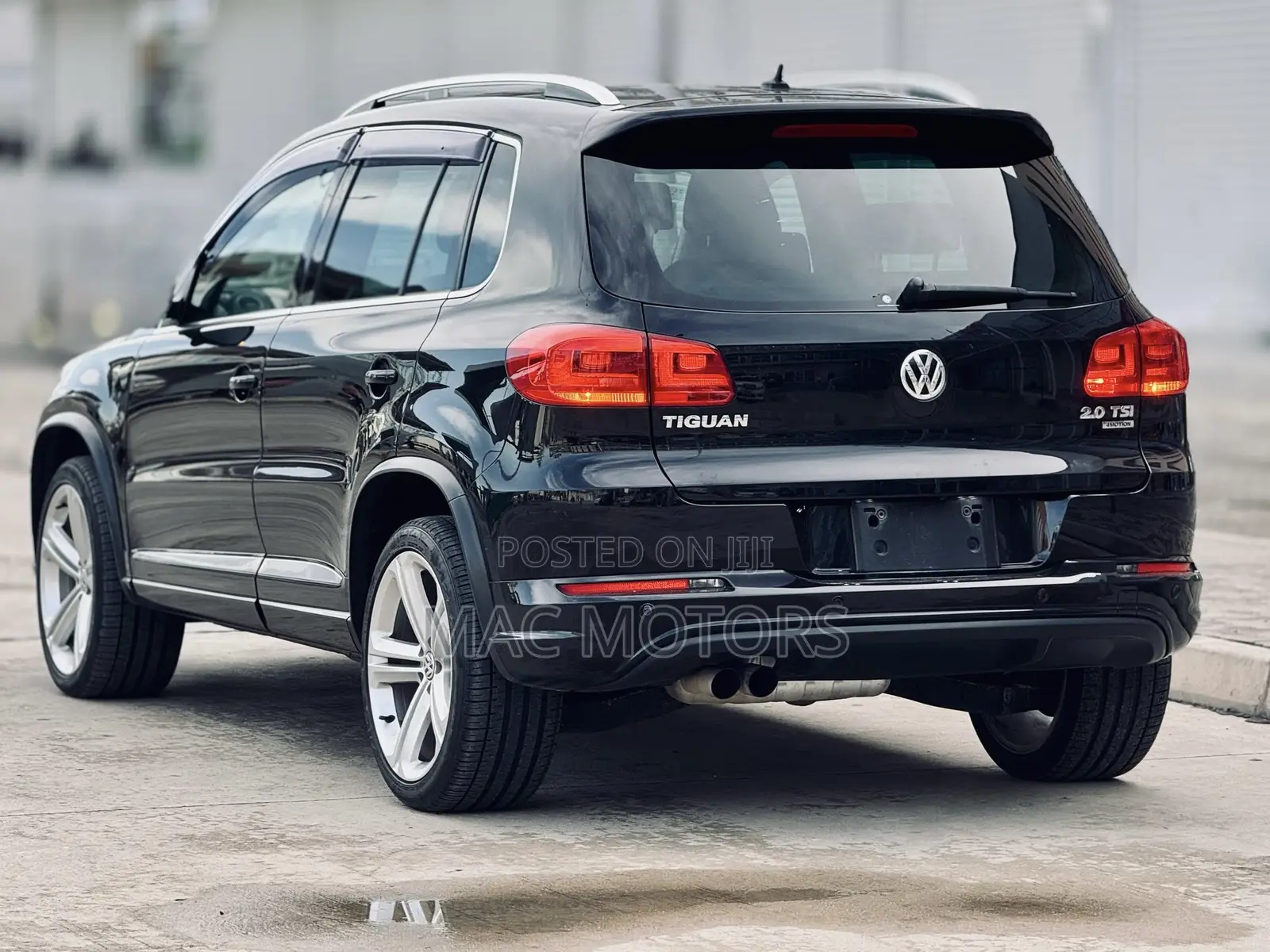 Volkswagen Tiguan 2012 Black