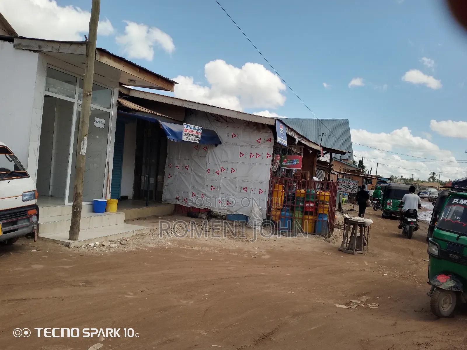 Fremu 17 Za Kibiashara Zinauzwa Milioni 700 Ukonga Moshibar.