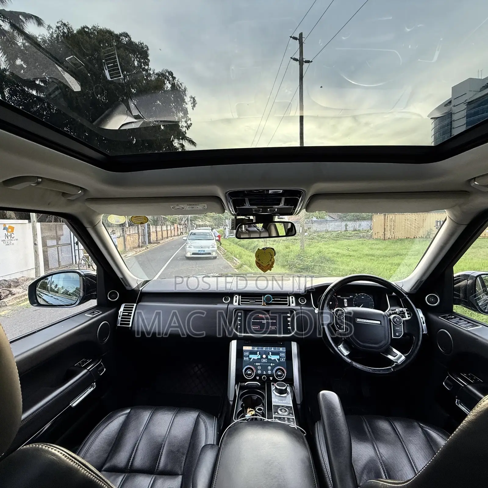 Land Rover Range Rover Vogue 2015 Black
