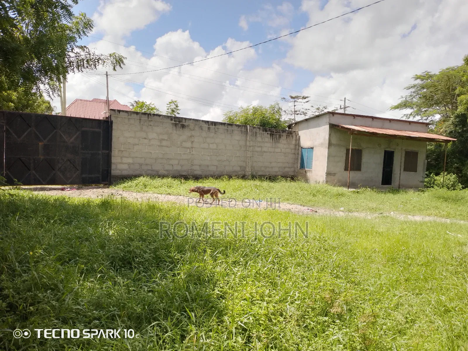 Eneo La Kibiashara+ Nyumba Linauzwa Milioni 500 Mkolemba.