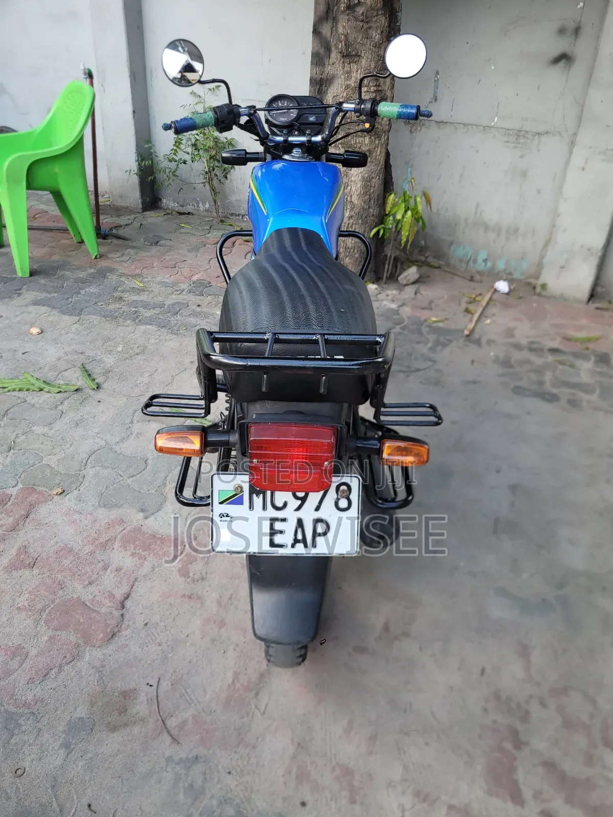 Honda CBR 2024 Blue