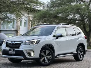 Subaru Forester 2019 White