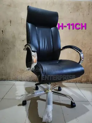 Comfortable Adjustable High Back Office Chair WTH Fixed Arms