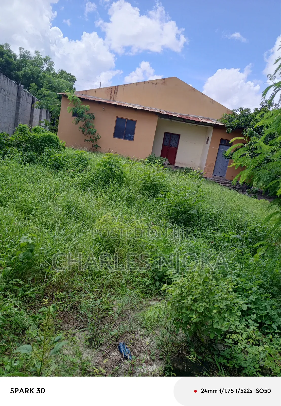 Eneo Sqmita/3000+Nyumba Linauzwa Ml 500 Ukonga Mkolemba.