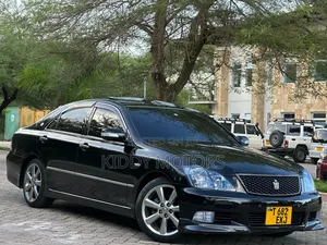 Toyota Crown 2006 Black