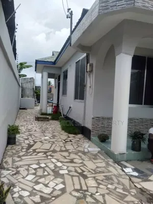 3bdrm House in Morocco, Kinondoni for rent