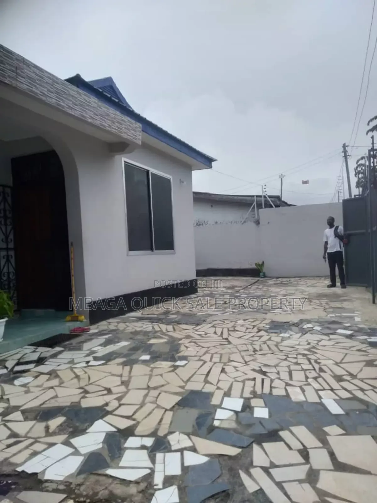 3bdrm House in Morocco, Kinondoni for rent