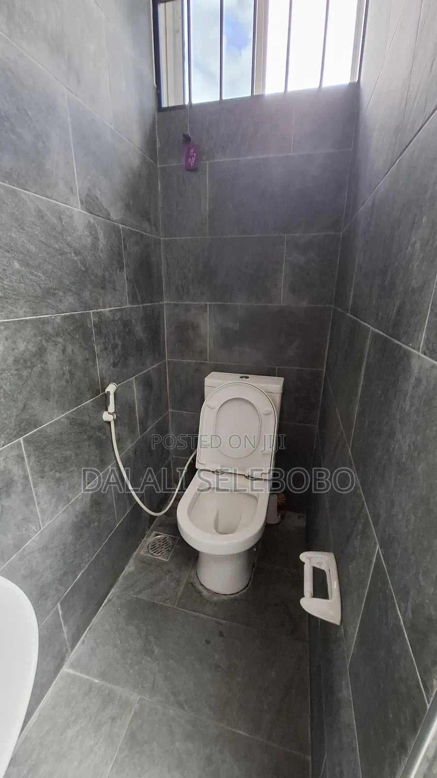 1bdrm Bedsitter in Bahar Beach, Kinondoni for rent