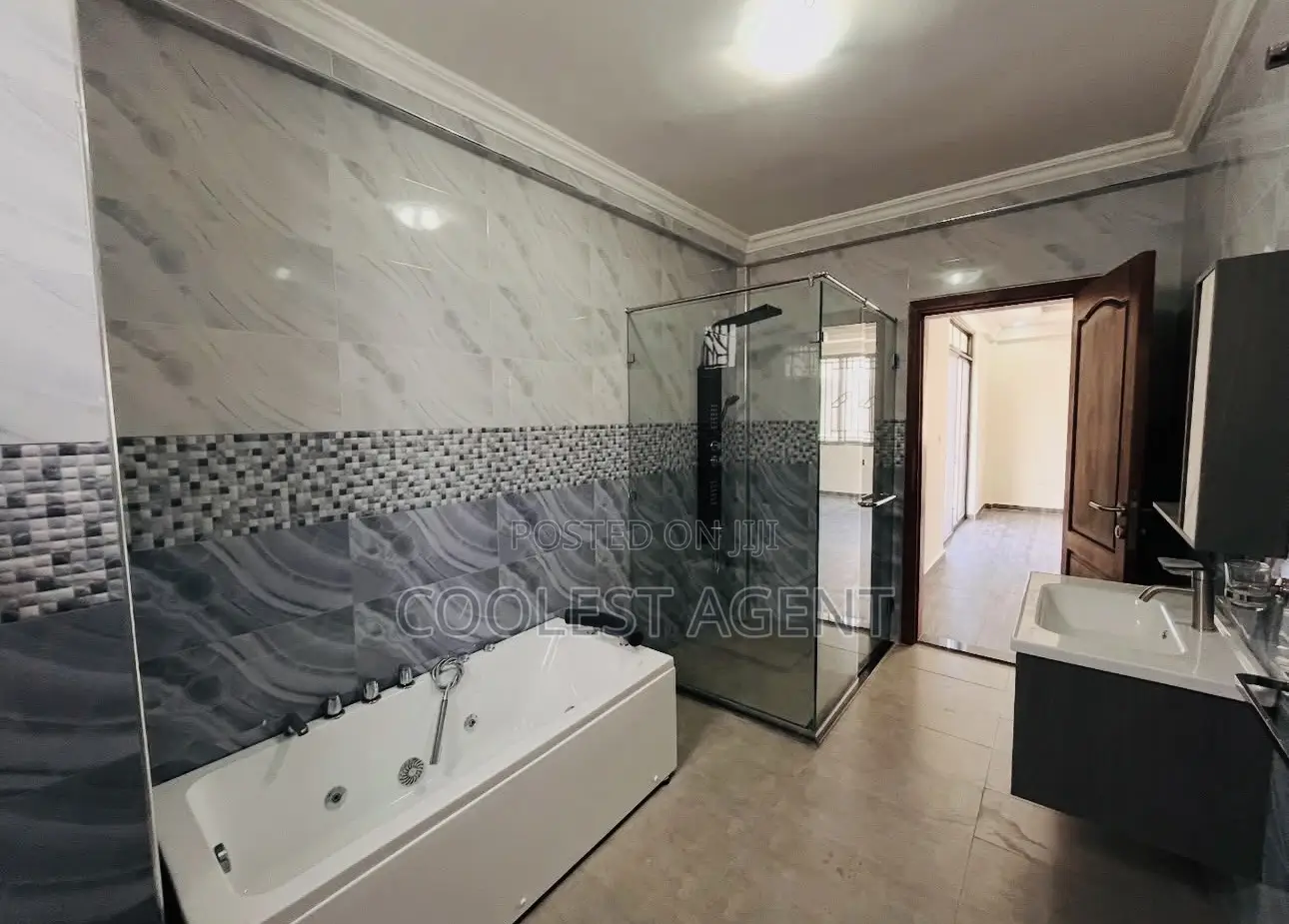 5bdrm Villa in Masaki, Kinondoni for rent