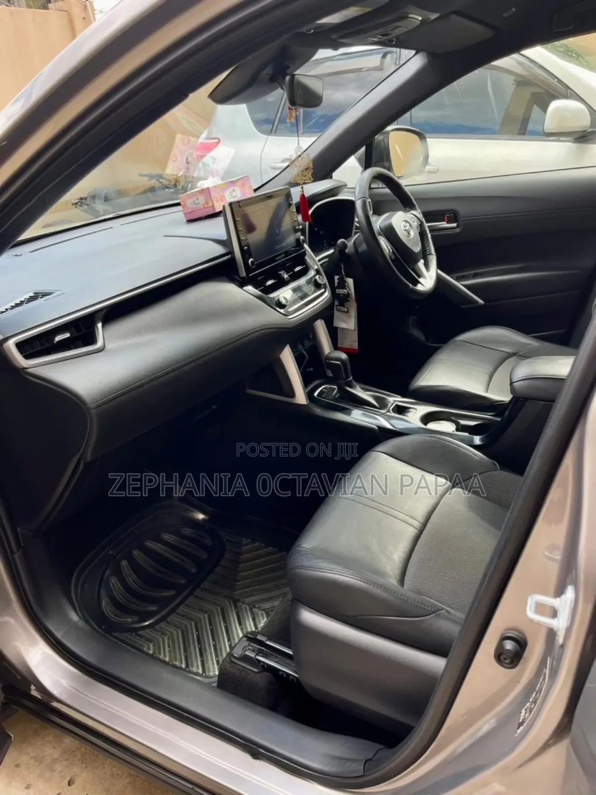 Toyota Corolla Cross 2021 Silver