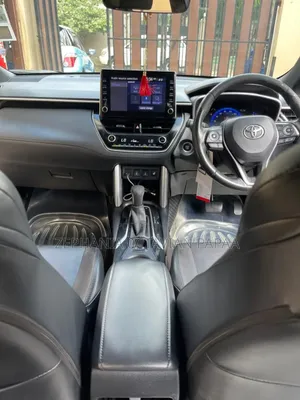 Toyota Corolla Cross 2021 Silver