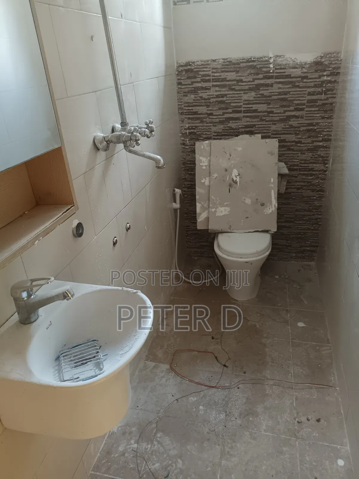1bdrm Apartment in Kimara for rent