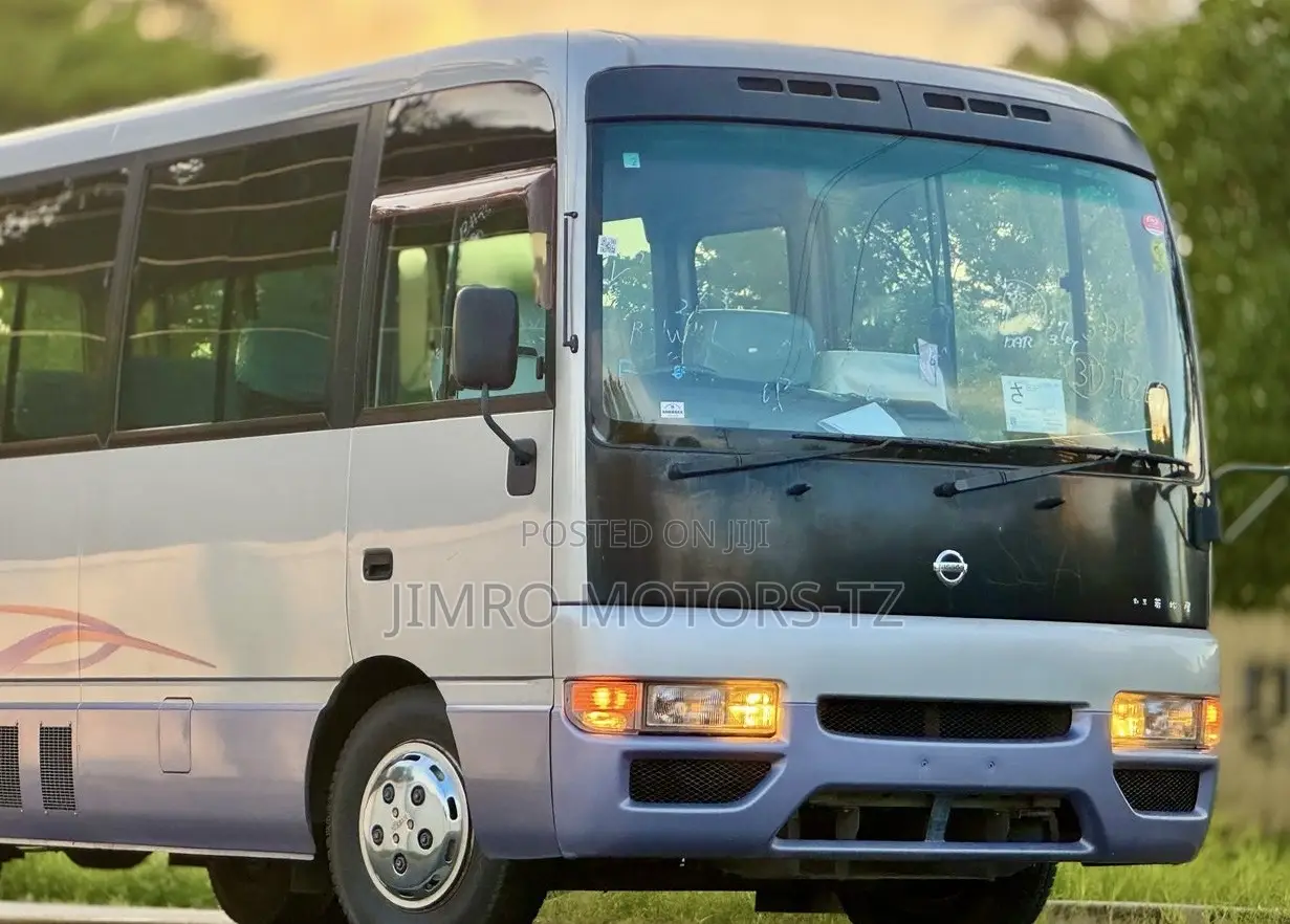 Nissan Civilian 2002 White