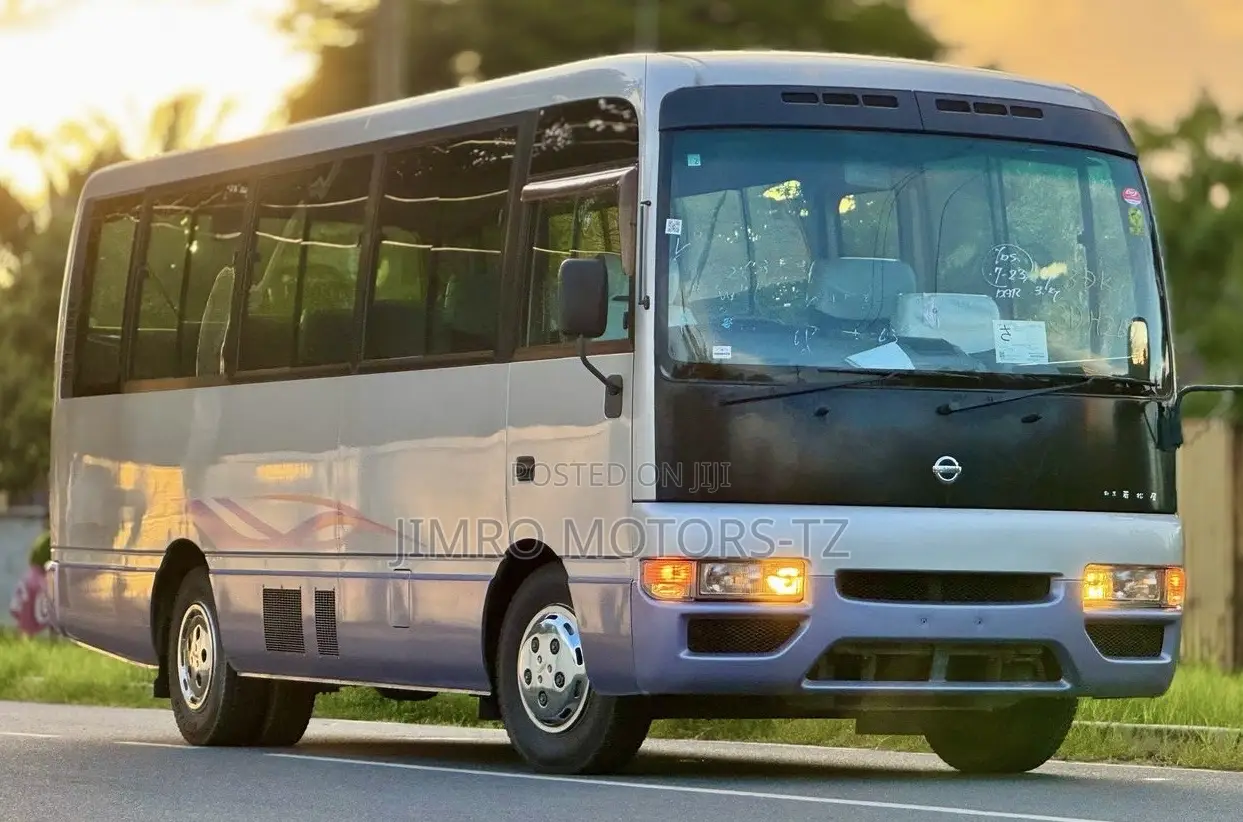 Nissan Civilian 2002 White