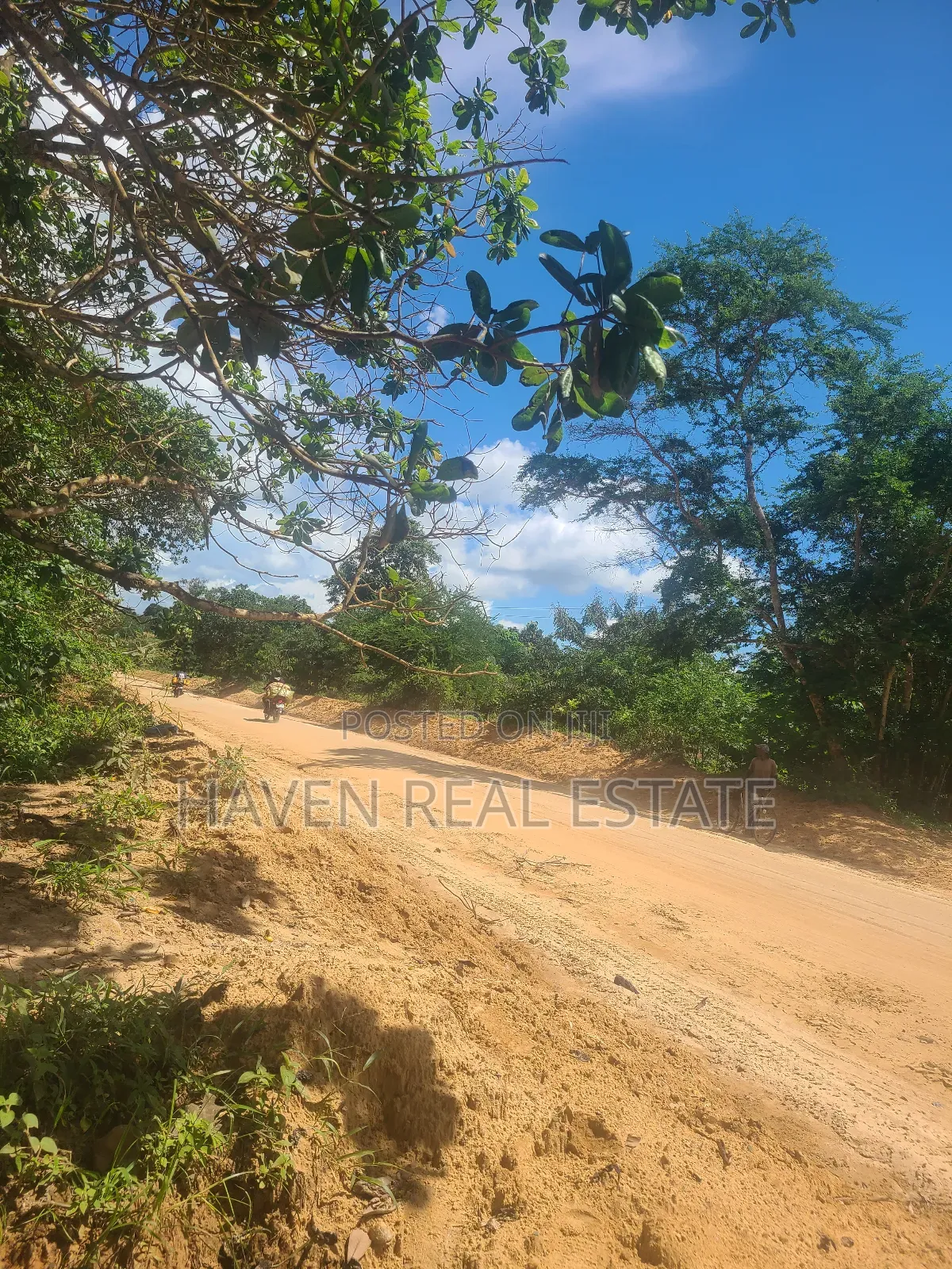 180 Acres Zinauzwa Mlandizi