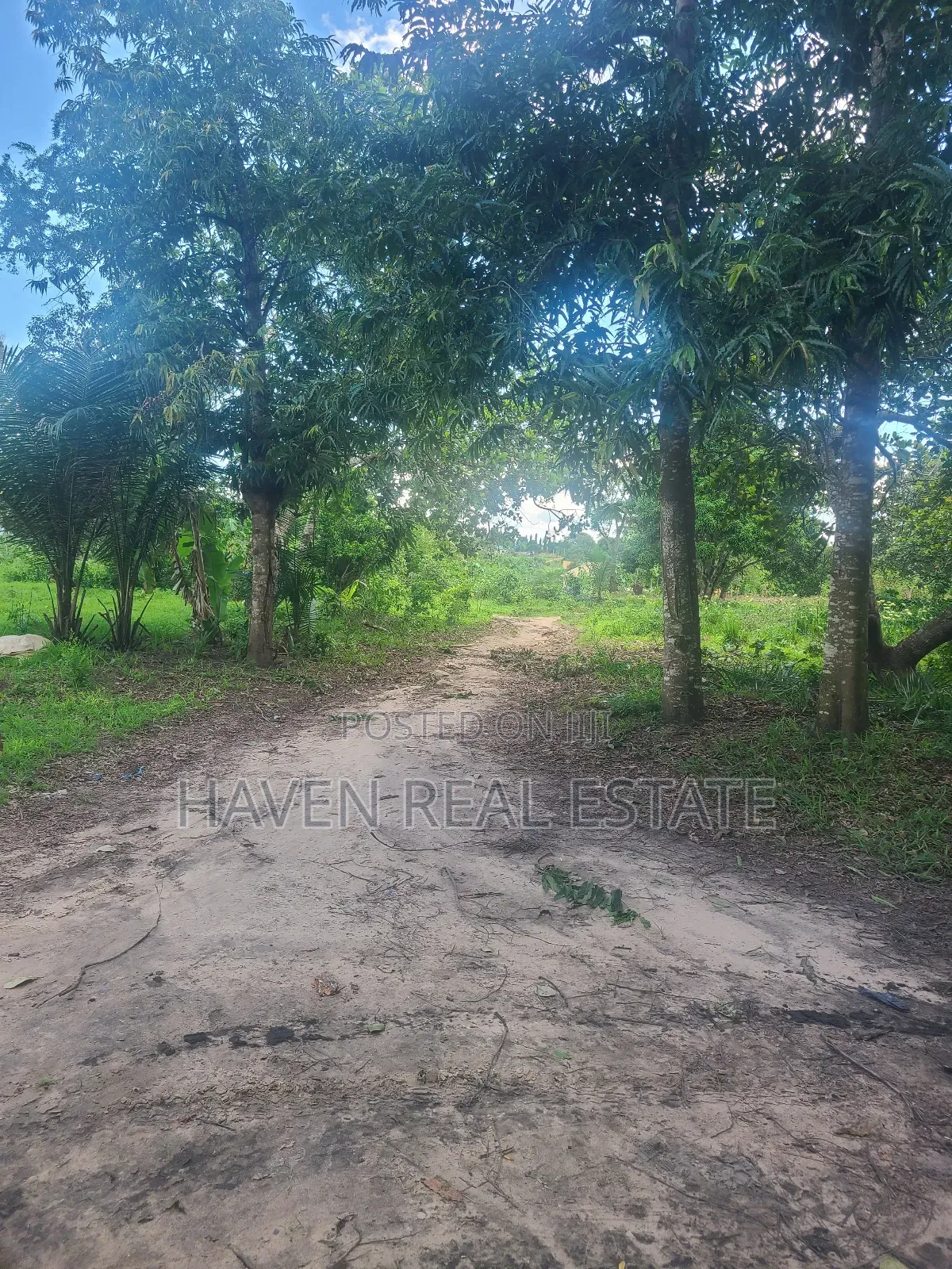 180 Acres Zinauzwa Mlandizi