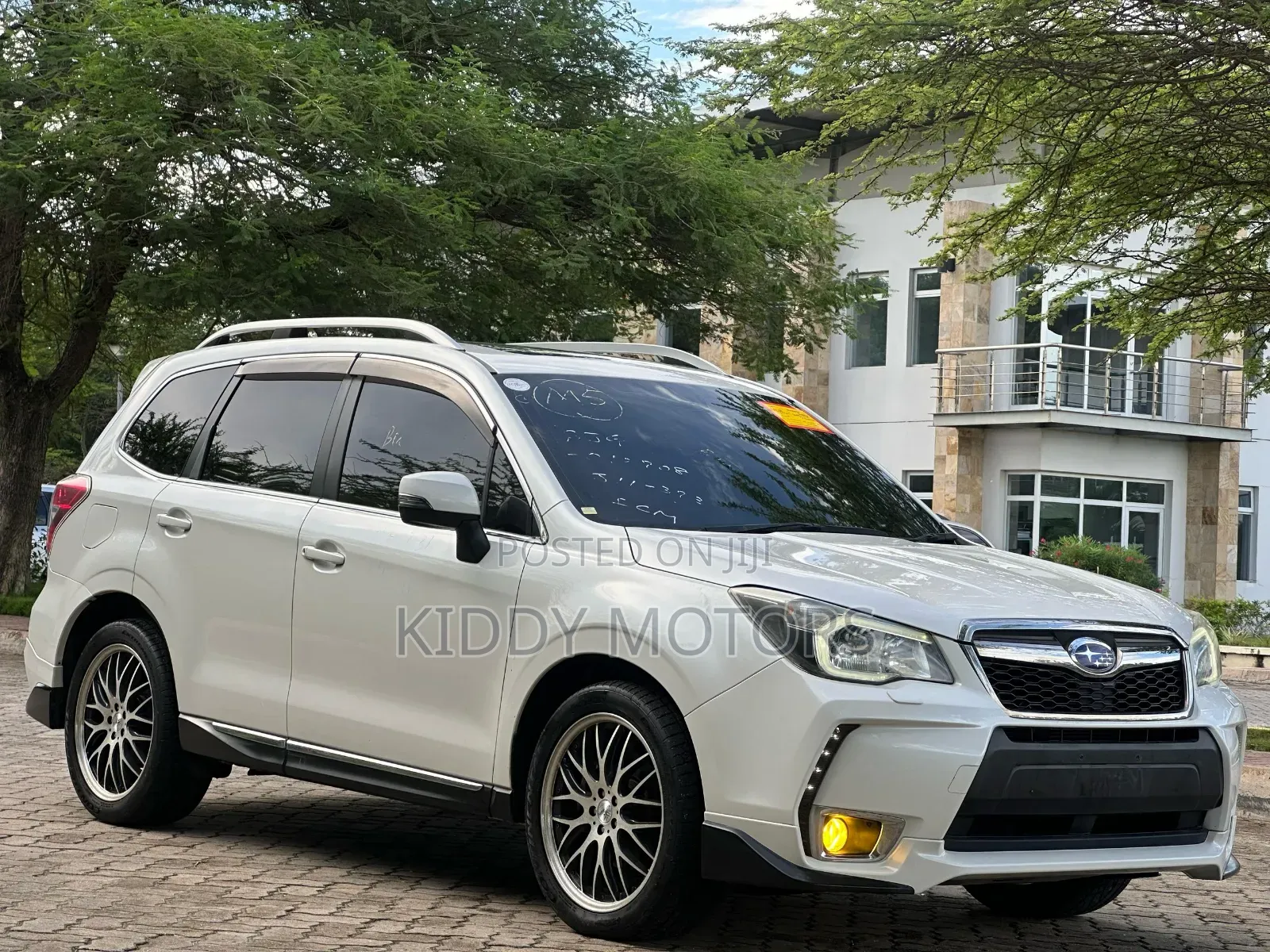 Subaru Forester 2014 Pearl