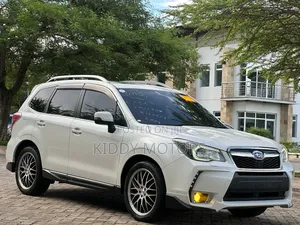 Subaru Forester 2014 Pearl