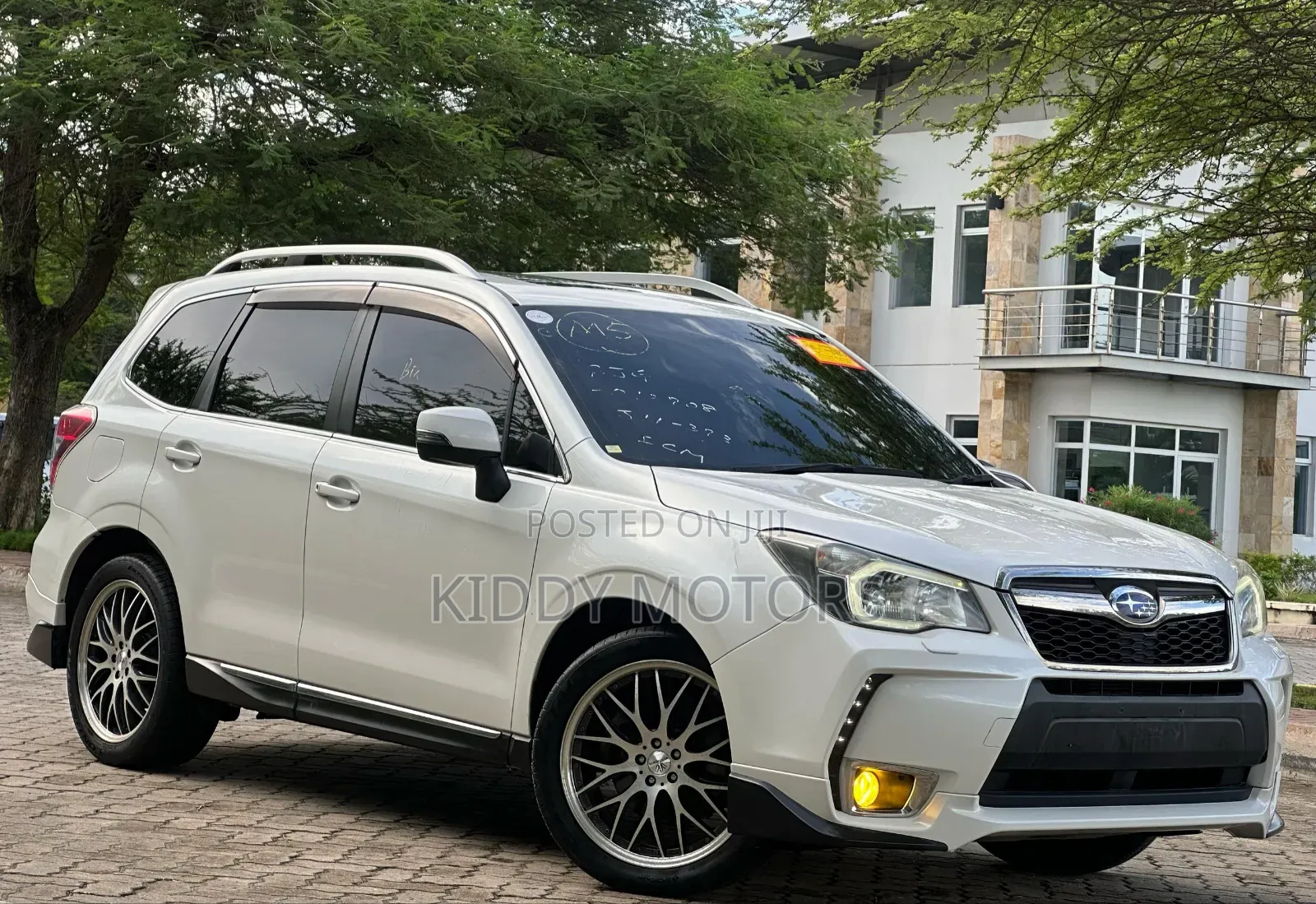 Subaru Forester 2014 Pearl