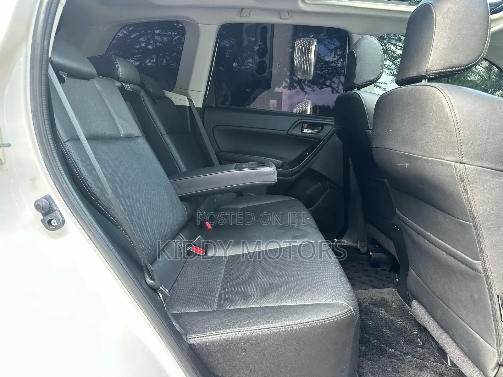 Subaru Forester 2014 Pearl