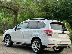 Subaru Forester 2014 Pearl