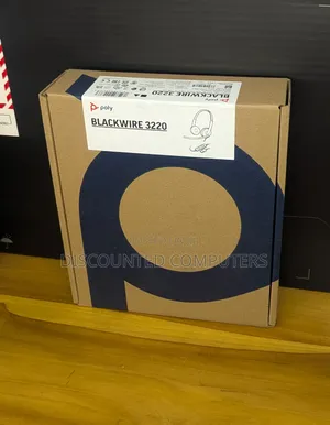 Poly Blackwire 3220 Headsets