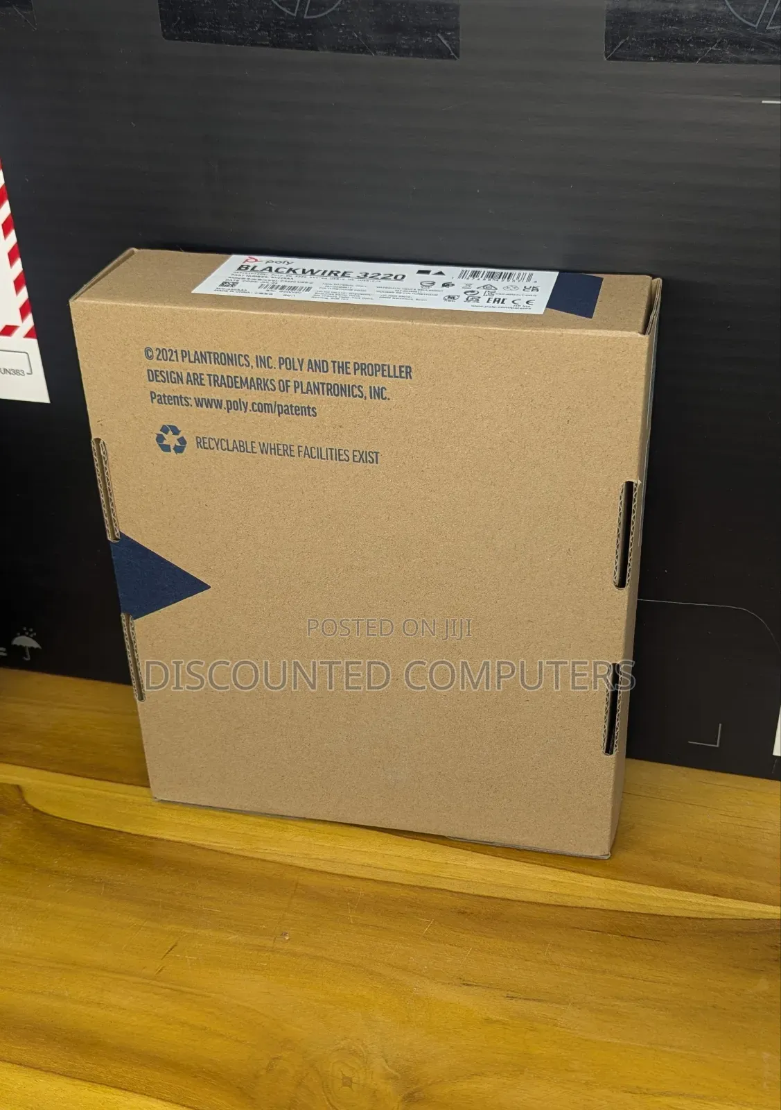 Poly Blackwire 3220 Headsets