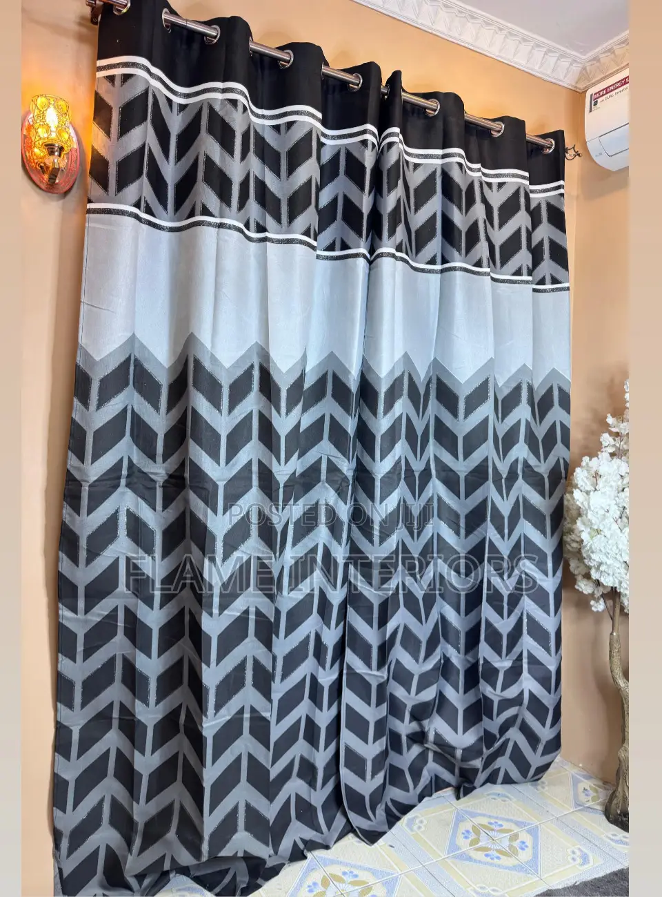 Mapazia/ Curtains (Chambuu)