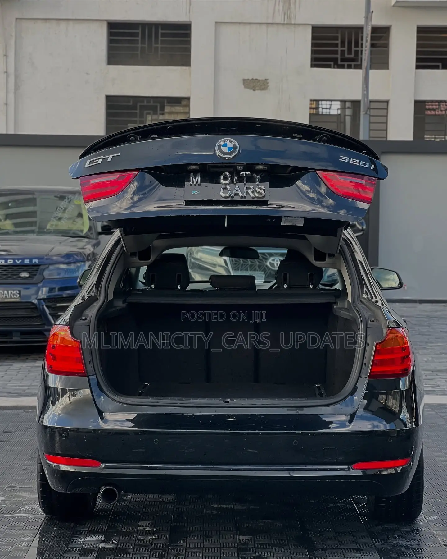 BMW 3 Series 320i RWD 2014 Black