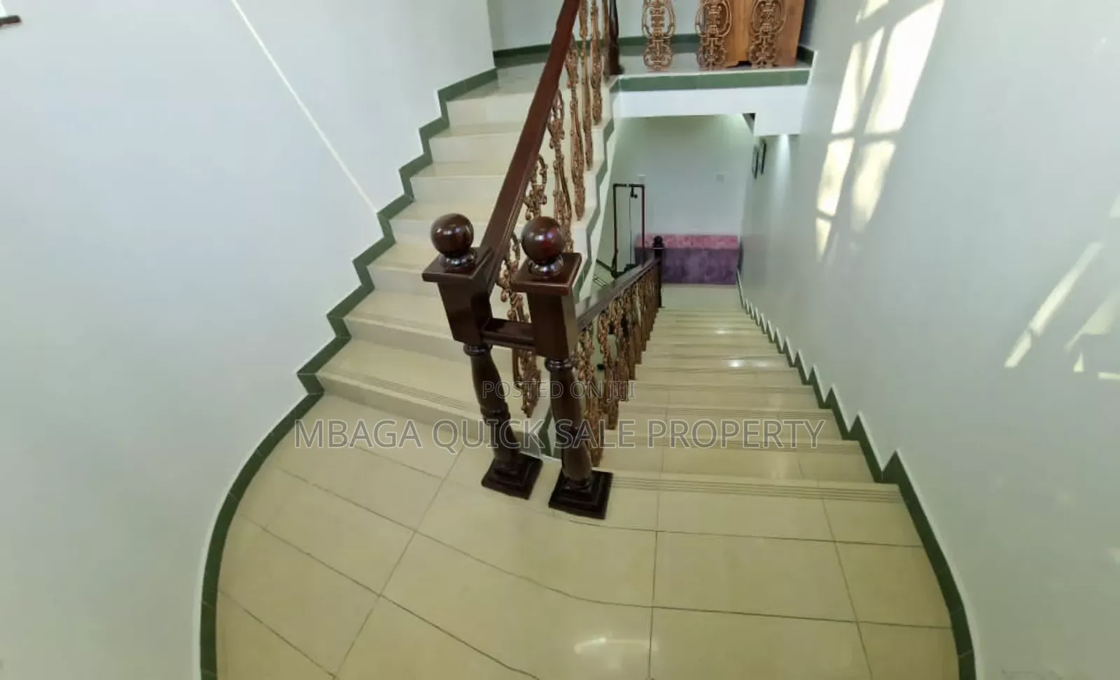 4bdrm Apartment in Msasani for sale