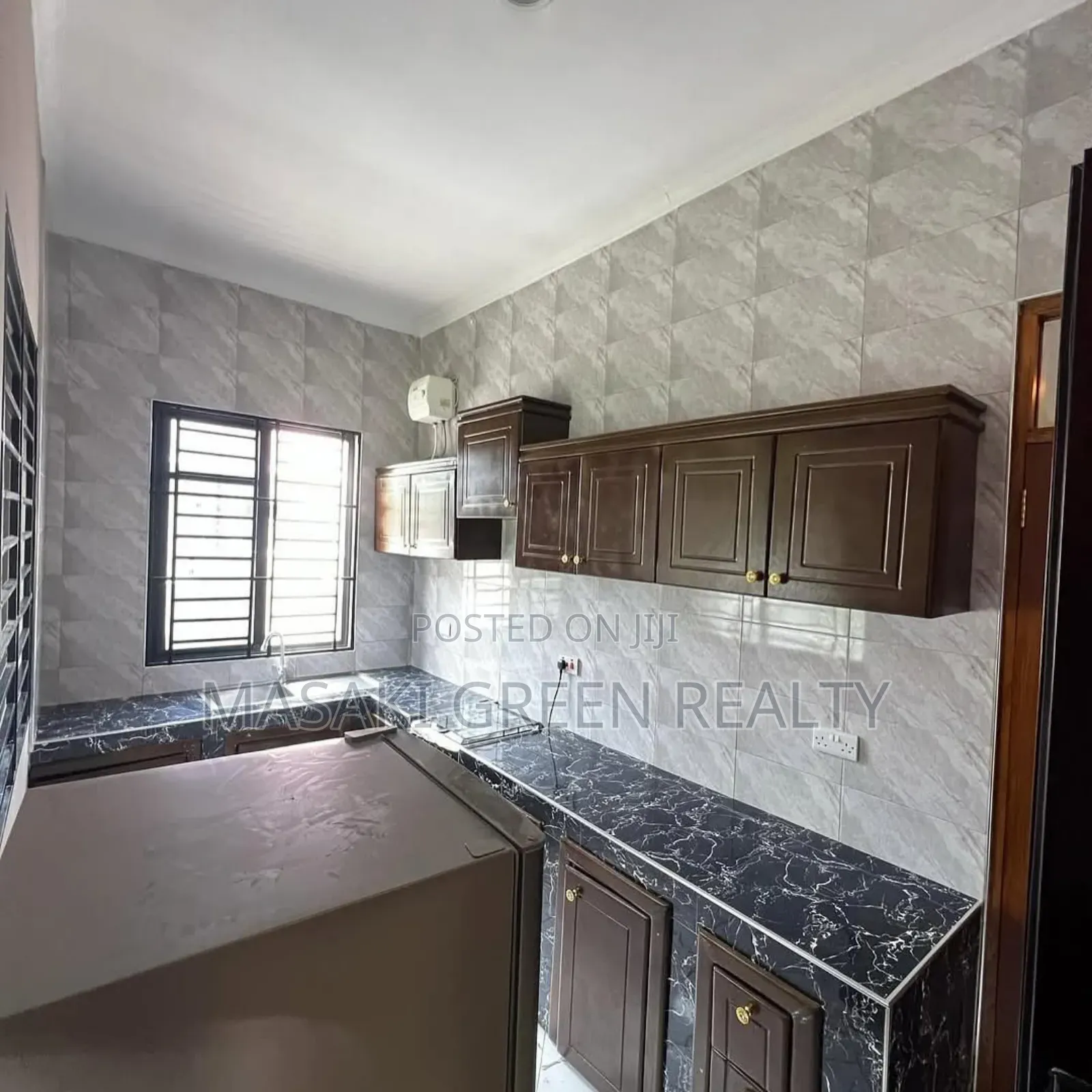 3bdrm House in Bunju Estate for sale
