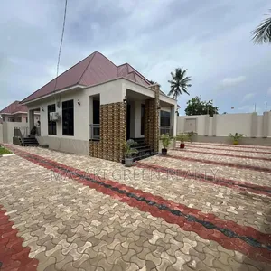 3bdrm House in Bunju Estate for sale