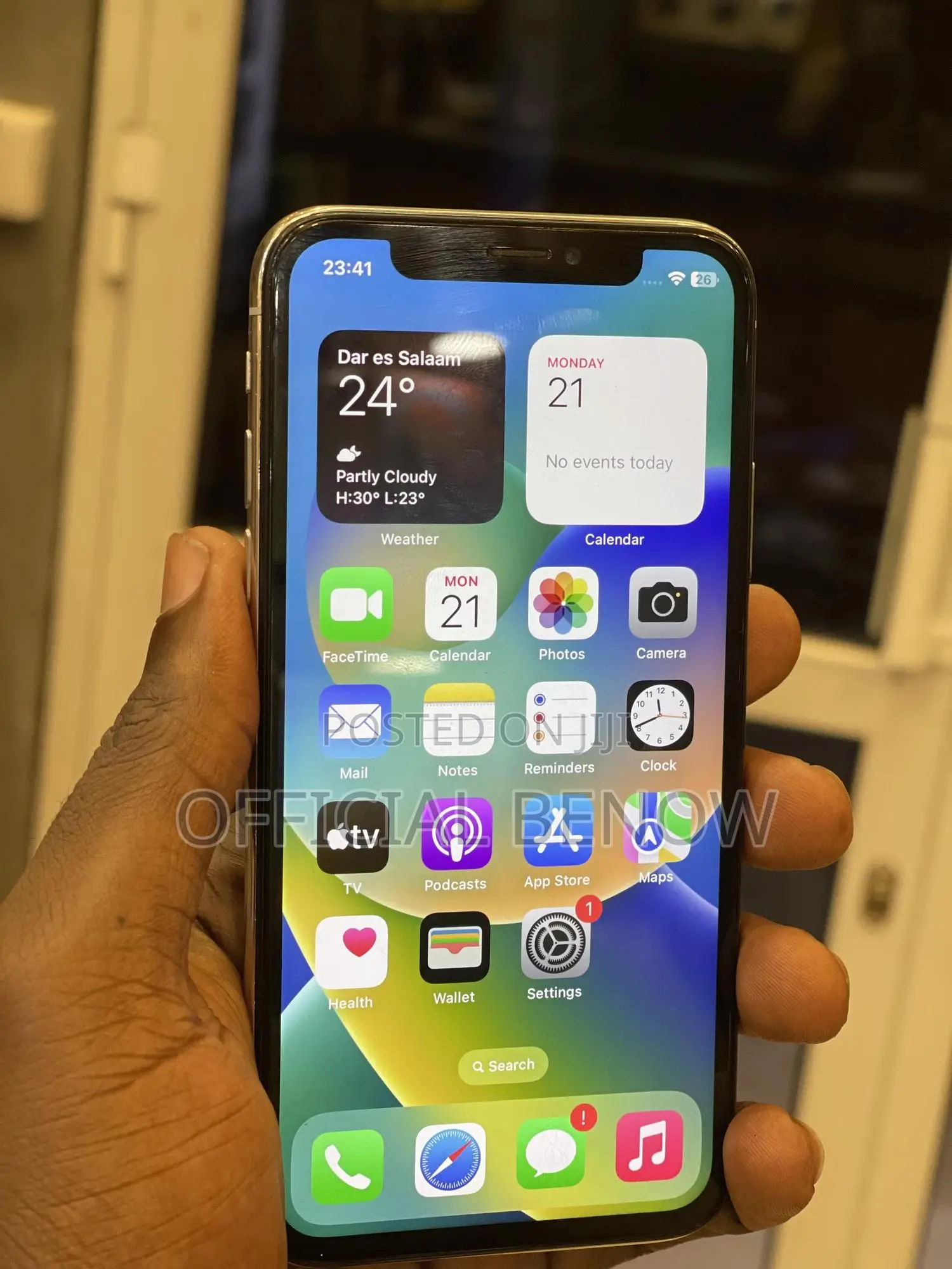 Apple iPhone X 64 GB White