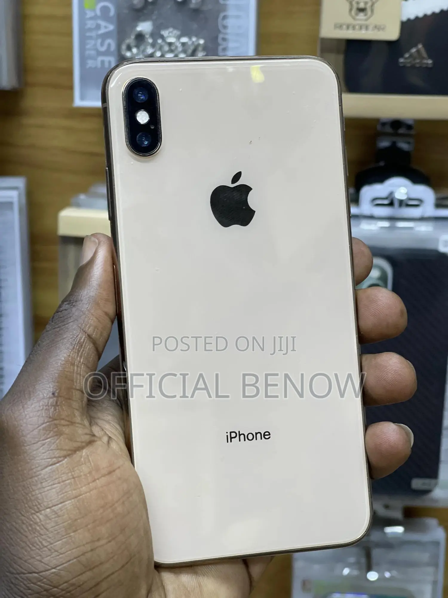 Apple iPhone XS Max 64 GB Gold