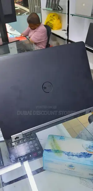 Laptop Dell Inspiron 15 8GB Intel Core I7 HDD+SSD 160GB