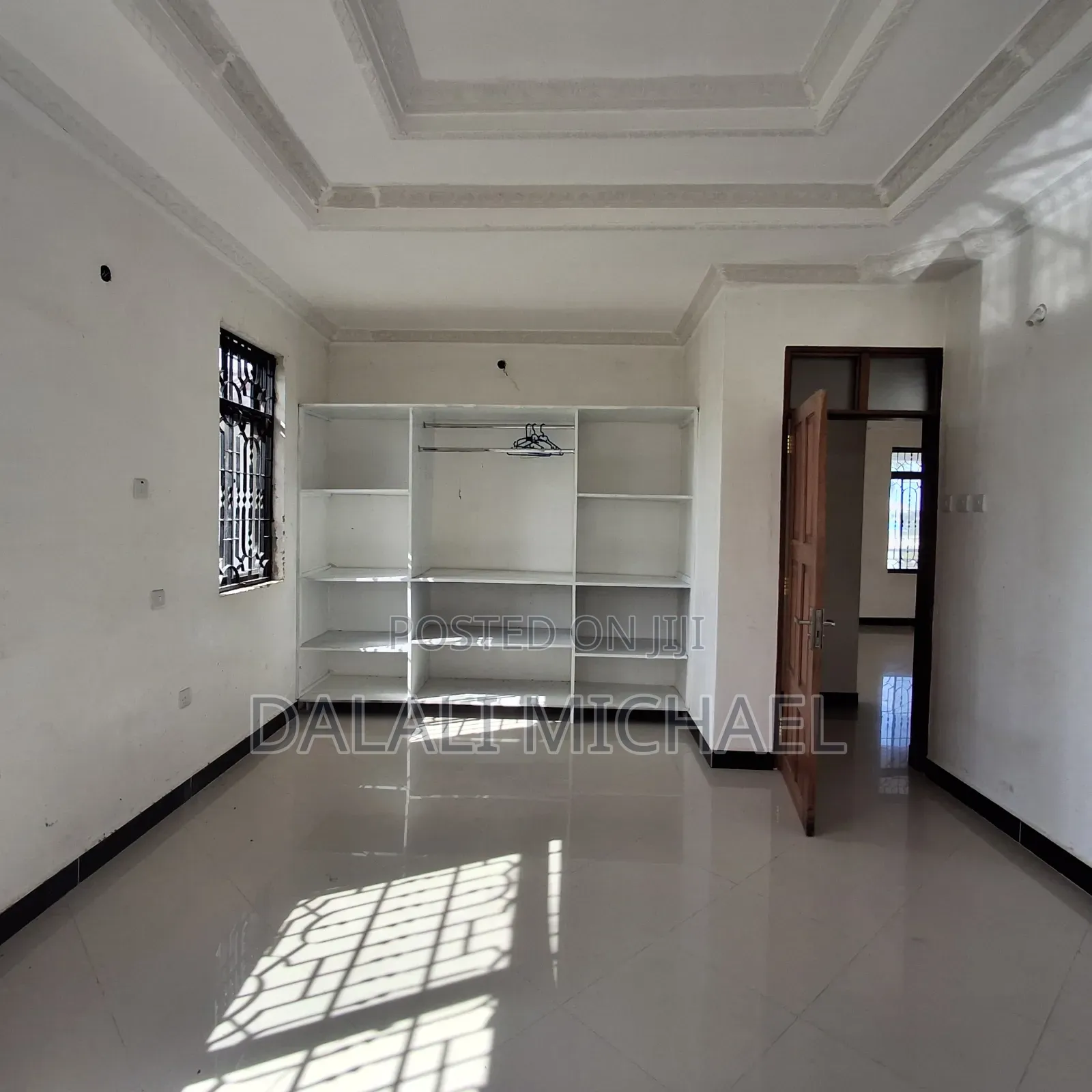 6bdrm House in Bahari Beach, Kunduchi for sale