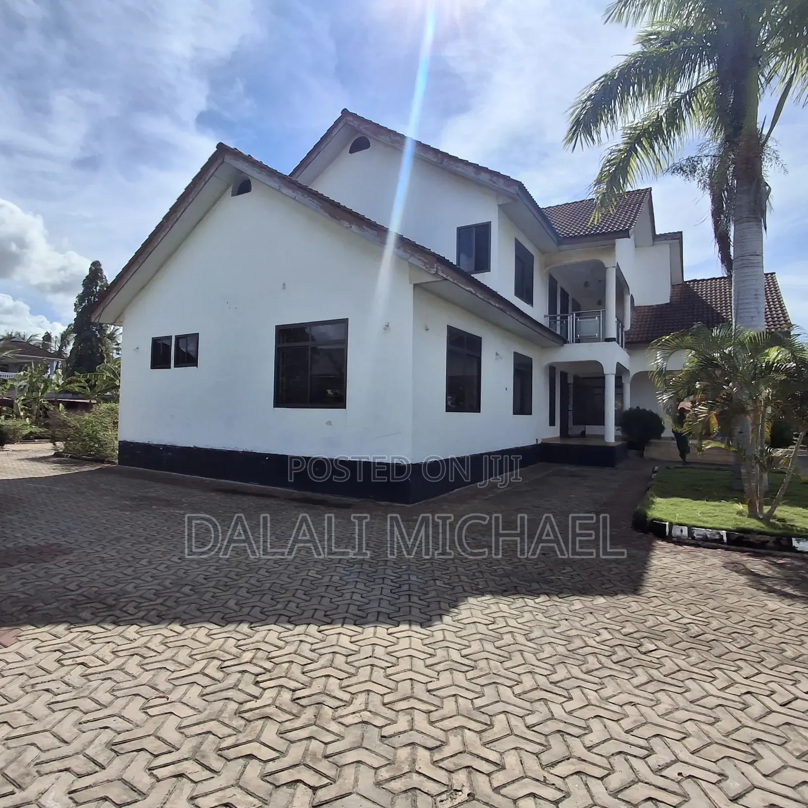 6bdrm House in Bahari Beach, Kunduchi for sale