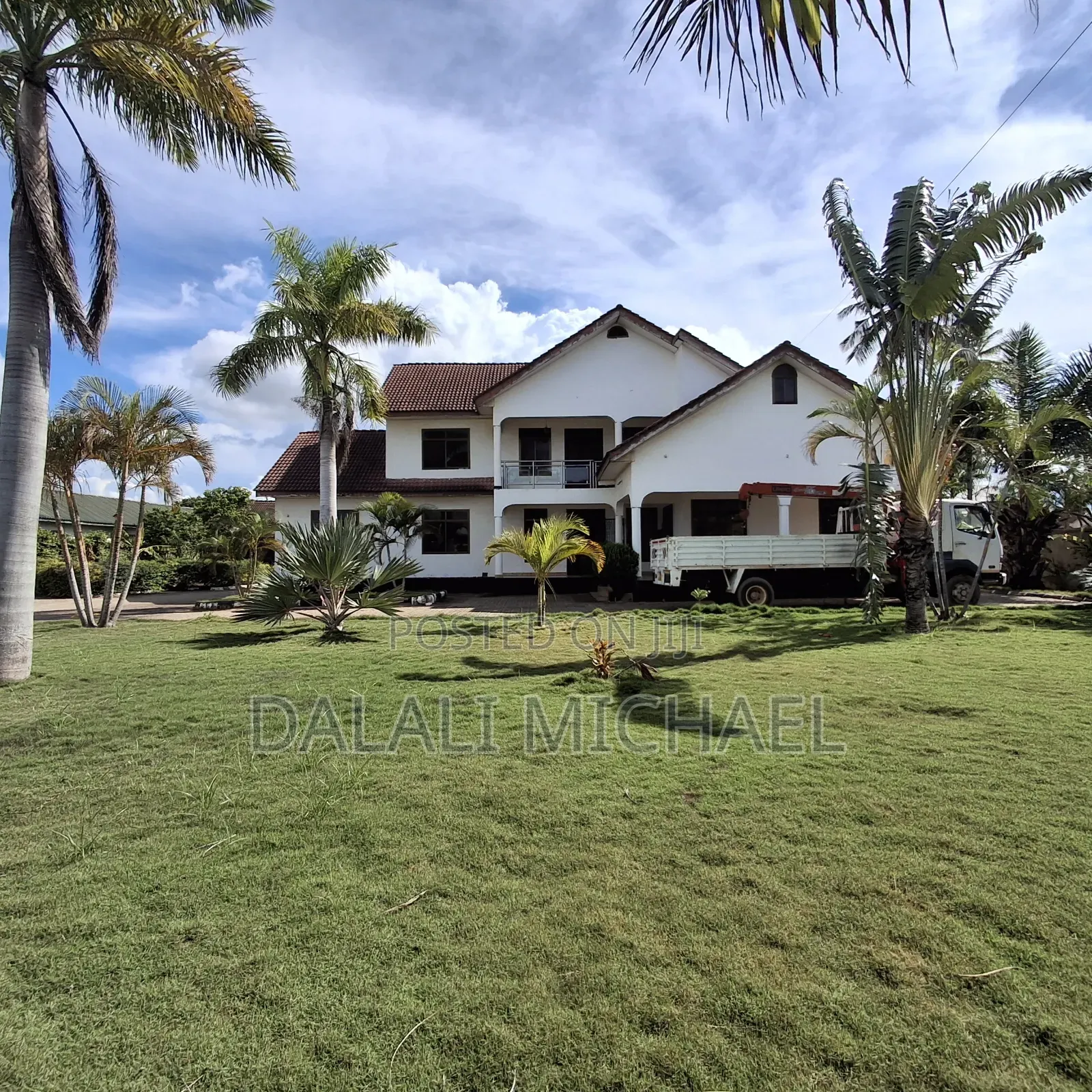 6bdrm House in Bahari Beach, Kunduchi for sale