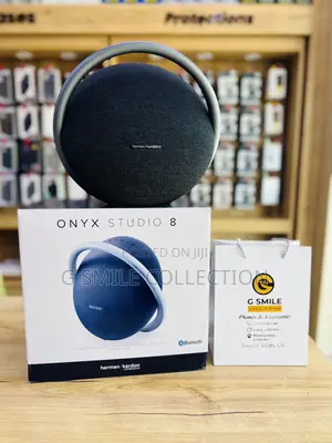 Harman Kardon Onyx Studio 8